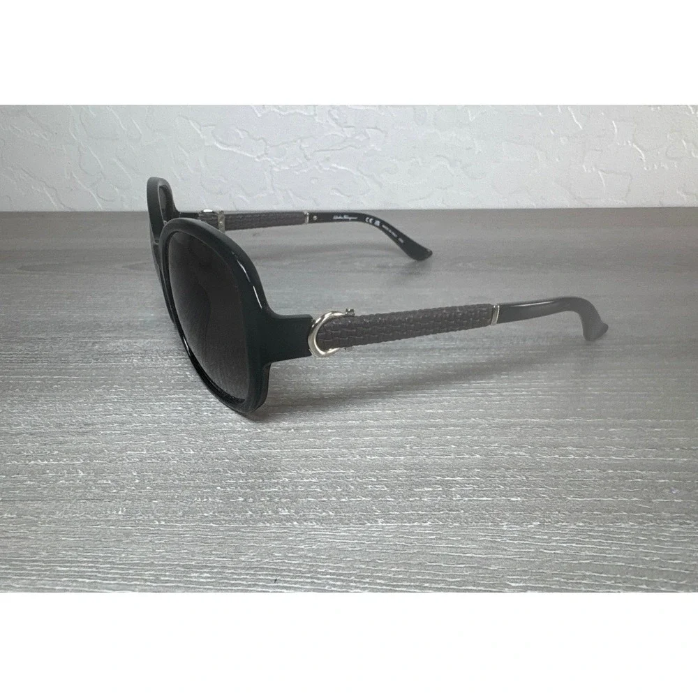 Salvatore Ferragamo SF744SLA 001 Black Oversized Gancini Sunglasses Italy 59mm
